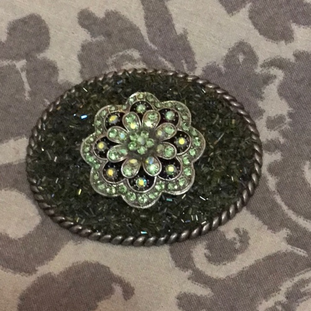 Women’s green and silver crystal belt buckle